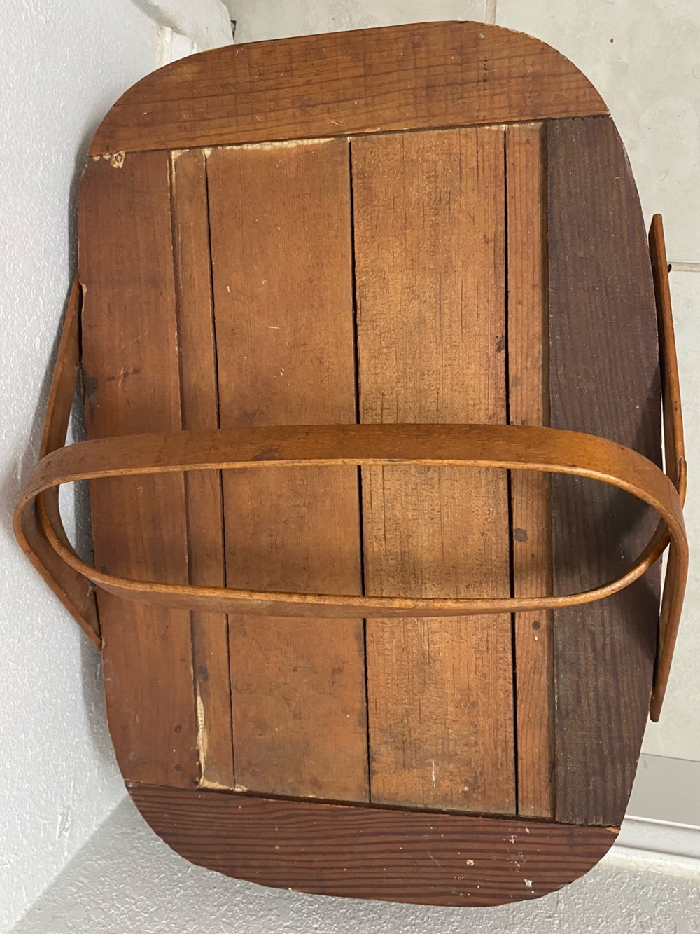 Vintage Woven Wicker Picnic Basket with Wooden Handles - Picture 2 of 2